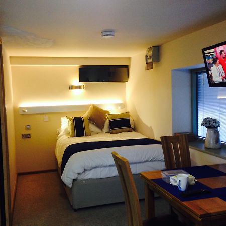 York Aparthotel Экстерьер фото